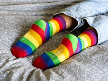 Regnbue-sokker